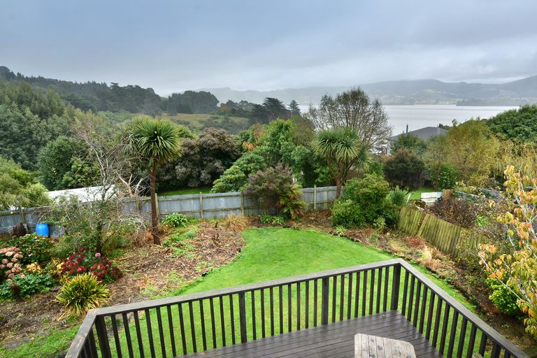 Photo of property in 42 Seaton Road, Portobello, Dunedin, 9014