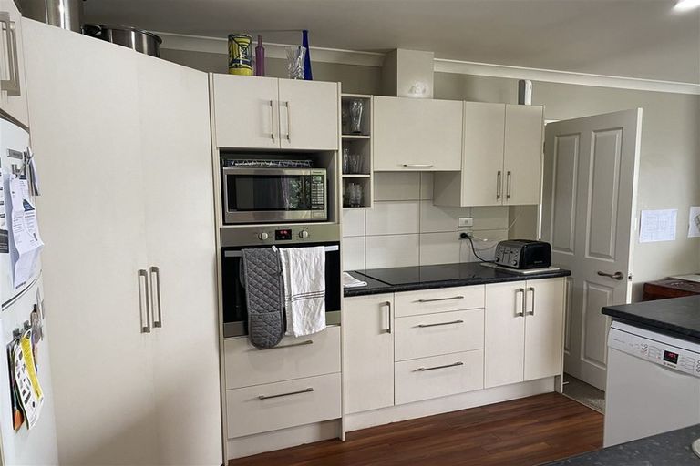 Photo of property in 28 Mccauley Street, Rolleston, 7614