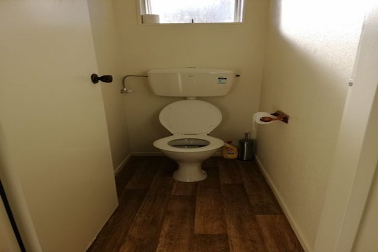 Photo of property in 15 Mchattie Lane, Clouston Park, Upper Hutt, 5018