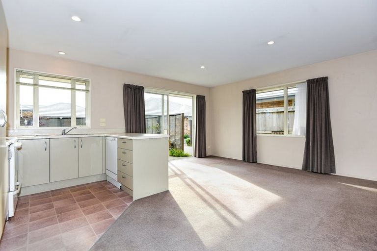 Photo of property in 5/446 Ferry Road, Woolston, Christchurch, 8023