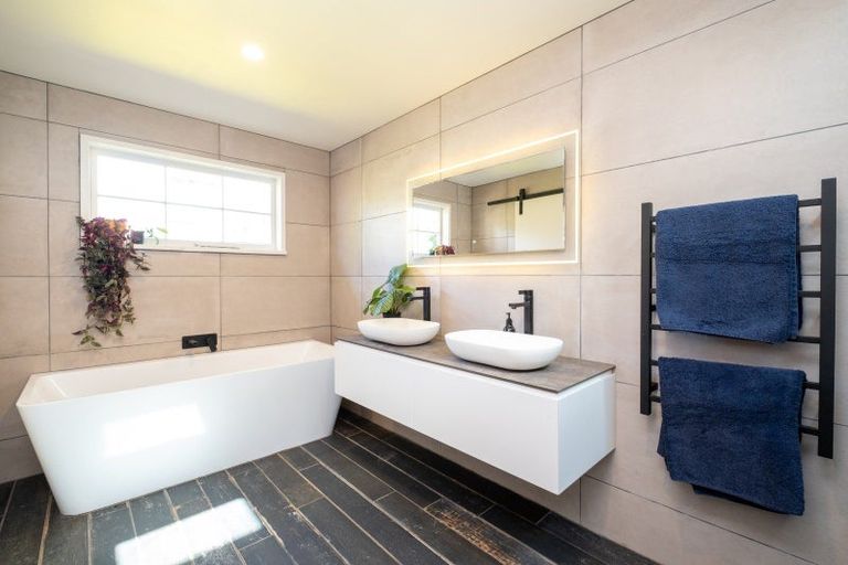 Photo of property in 25 Haumoana Road, Haumoana, 4102