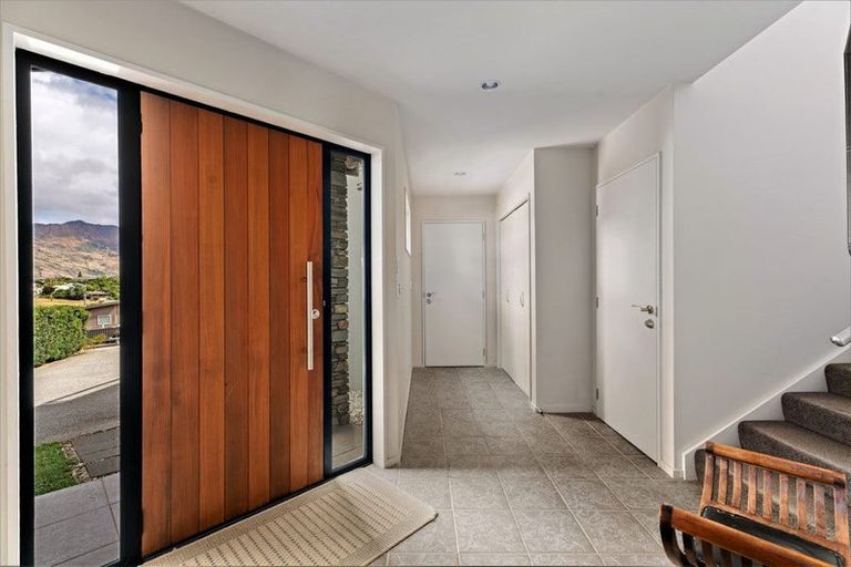 Photo of property in 107b Kings Drive, Wanaka, 9305