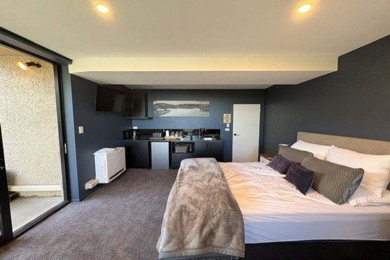 Photo of property in 12 Larnach Road, Waverley, Dunedin, 9013