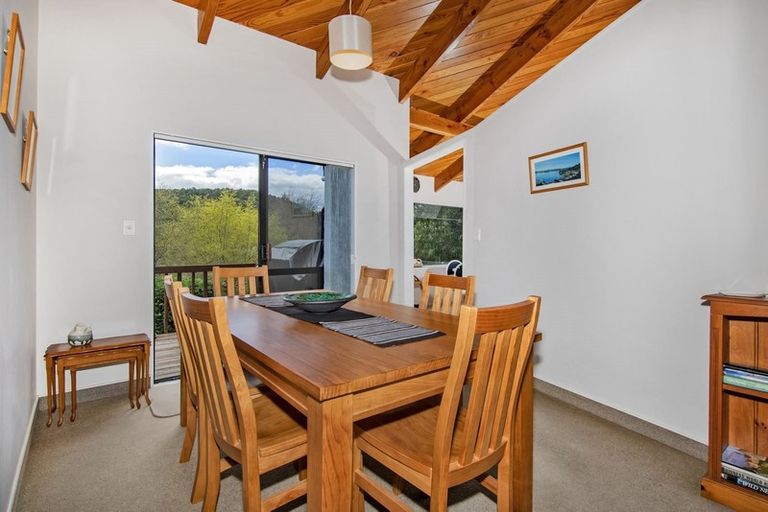 Photo of property in 9 Ngahere Drive, Horahora, Whangarei, 0110