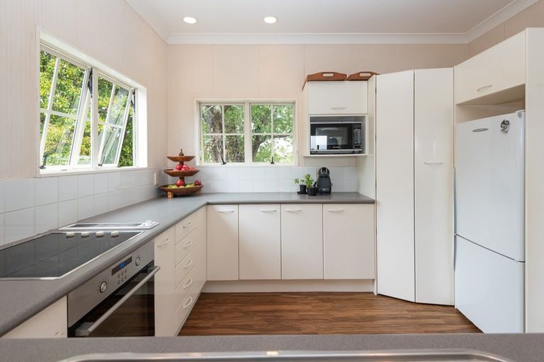 Photo of property in 3/222 Bleakhouse Road, Mellons Bay, Auckland, 2014