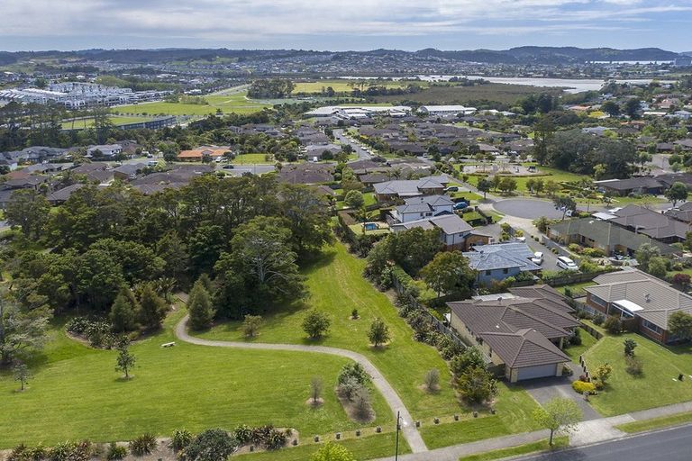 Photo of property in 34 Driftwood Drive, Red Beach, 0932