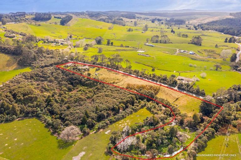 Photo of property in 27 Zanders Road, Helensville, Waimauku, 0882