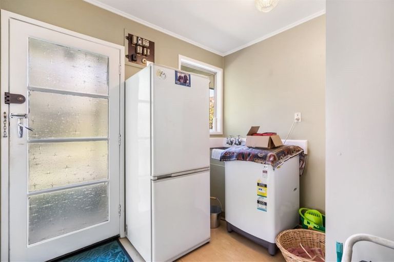 Photo of property in 59 Sycamore Drive, Sunnynook, Auckland, 0620