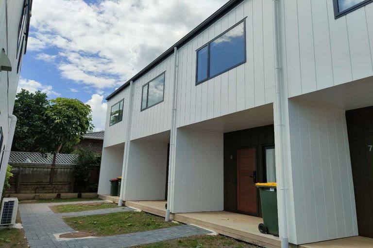 Photo of property in 8/16 William Roberts Road, Pakuranga, Auckland, 2010