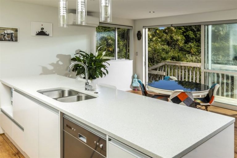 Photo of property in 10 Cirrus Way, Ranui, Auckland, 0612