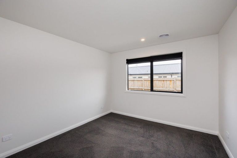 Photo of property in 61 Freedom Drive, Kelvin Grove, Palmerston North, 4414
