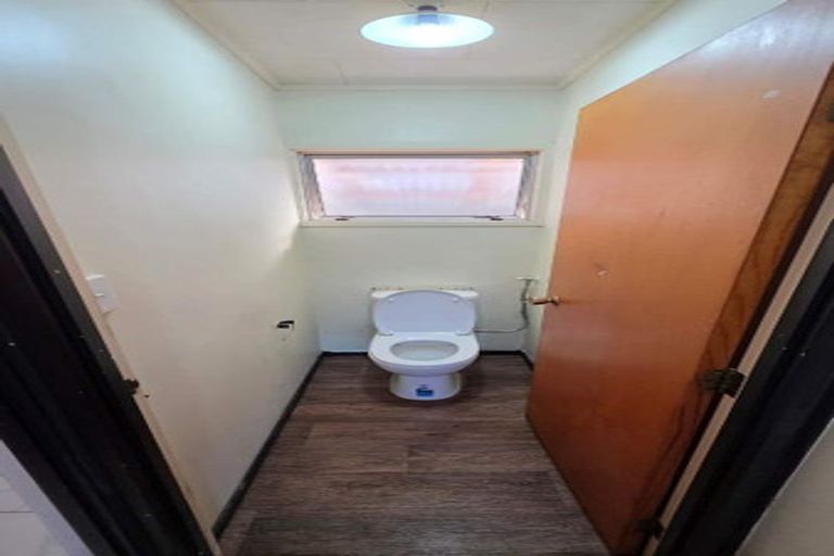 Photo of property in 42 Stredwick Drive, Torbay, Auckland, 0630