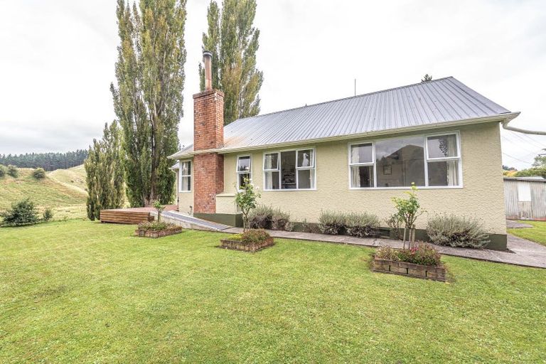Photo of property in 175 Waikupa Road, Okoia, Whanganui, 4582