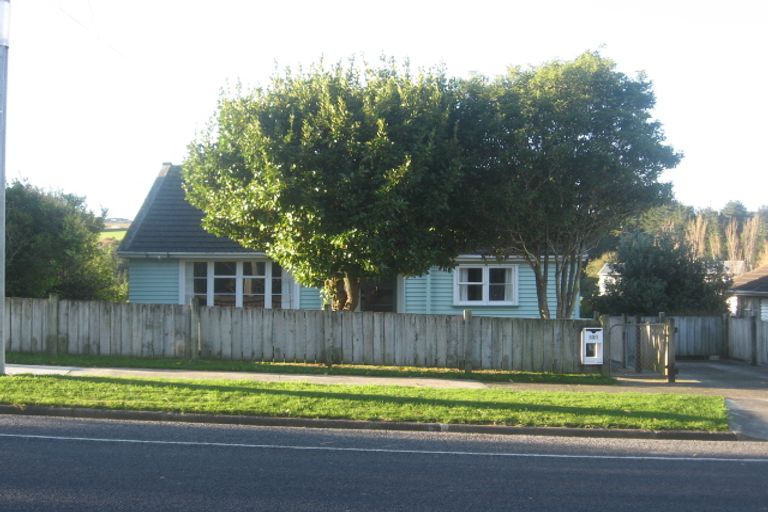 Photo of property in 121 Champion Street, Cannons Creek, Porirua, 5024