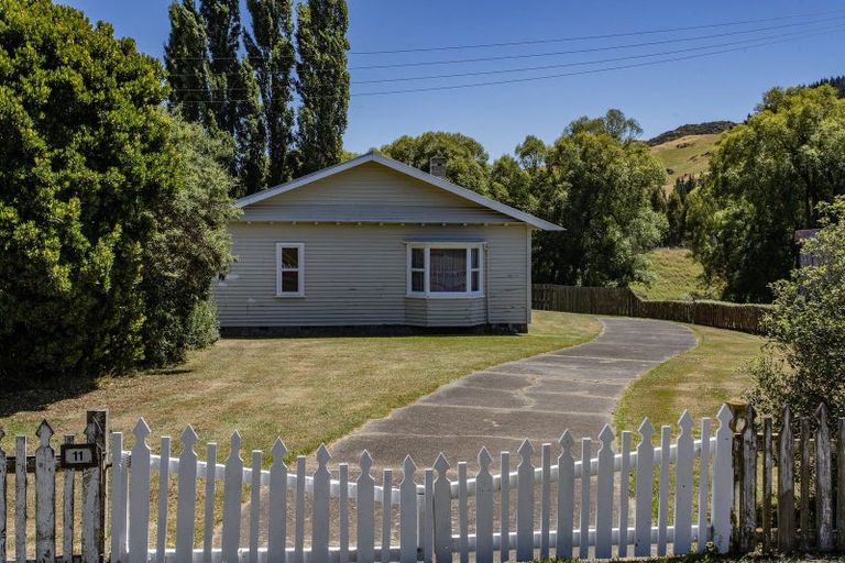 Photo of property in 11 Greta Valley Walkway Road, Greta Valley, Amberley, 7483