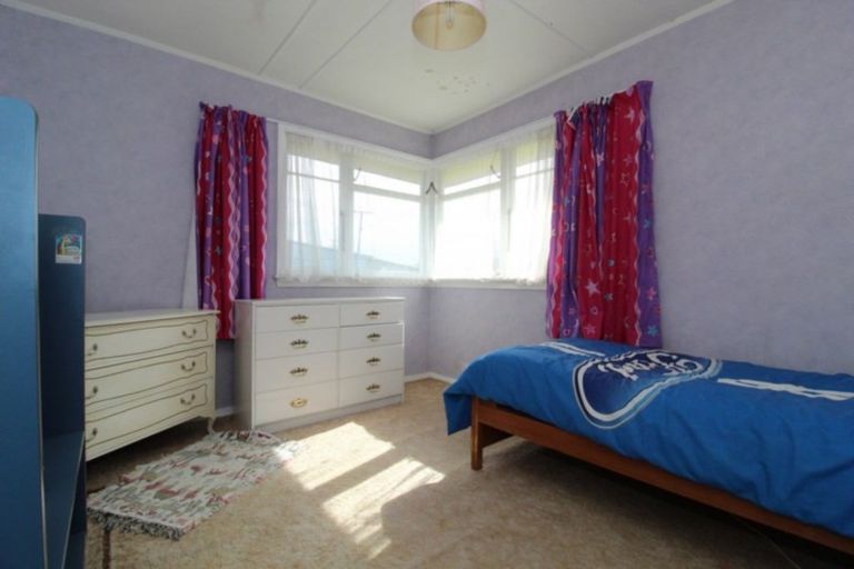 Photo of property in 19 Rugby Street, Waimate, 7924