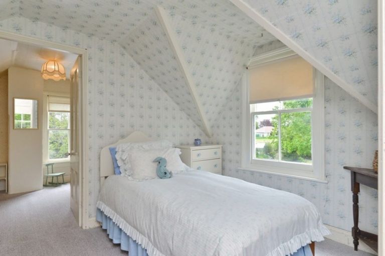 Photo of property in 61 Gordon Street, Southbridge, 7602