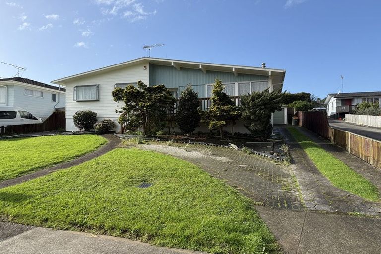 Photo of property in 18 Marvon Downs Avenue, Pakuranga Heights, Auckland, 2010