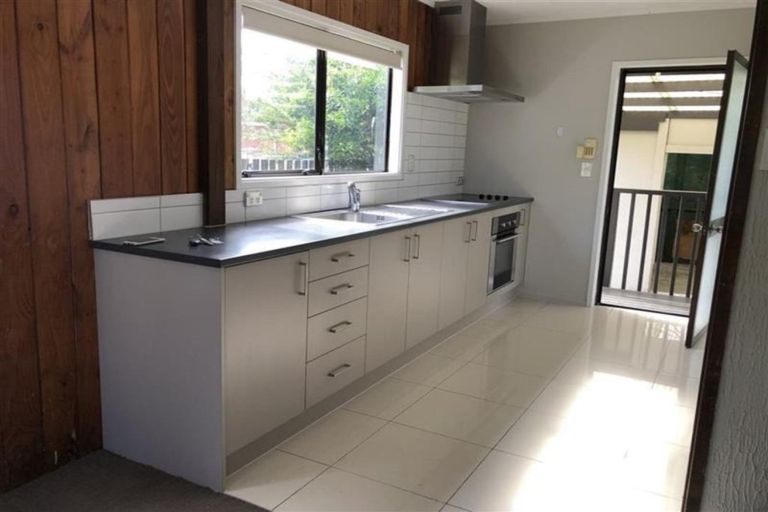 Photo of property in 45a Sutton Crescent, Papakura, 2110