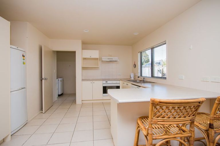 Photo of property in 23/1 Brixton Road, Manly, Whangaparaoa, 0930
