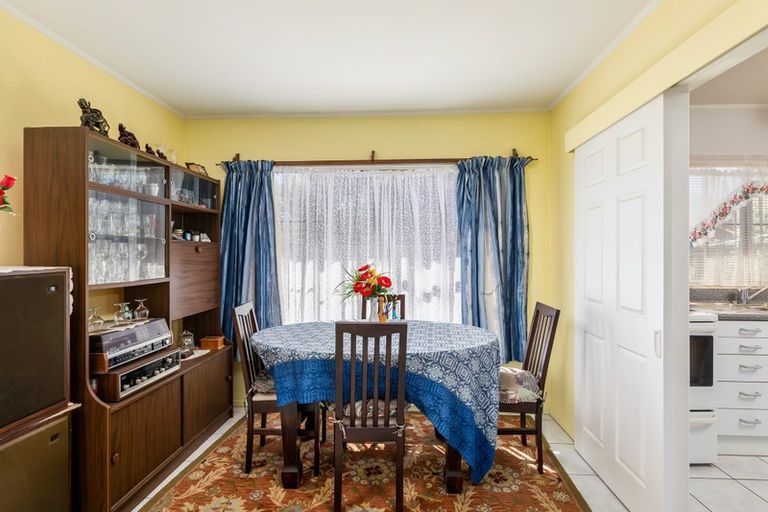 Photo of property in 39 Frank Evans Place, Henderson, Auckland, 0610