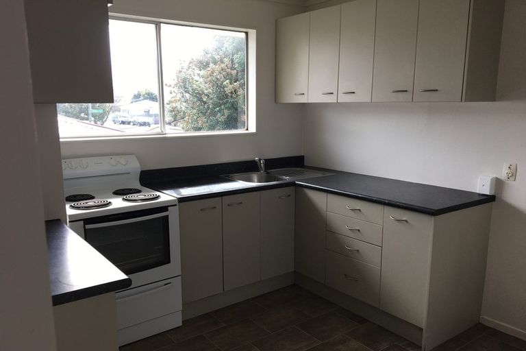 Photo of property in 28g Leighton Avenue, Waiwhetu, Lower Hutt, 5010