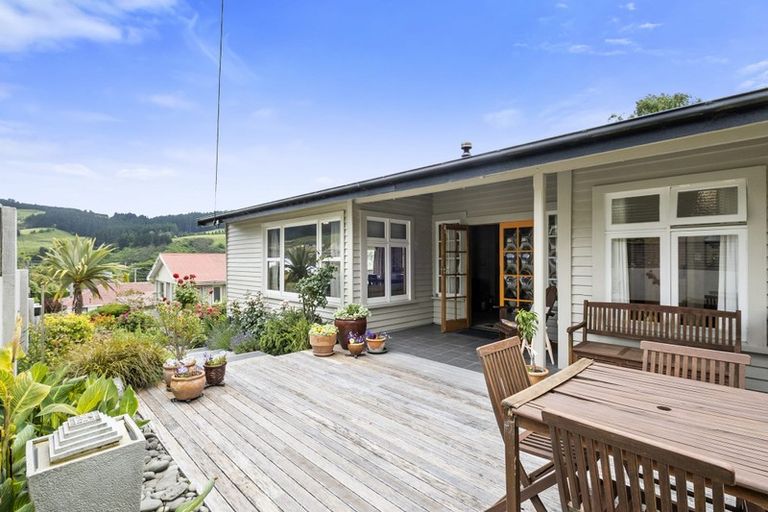 Photo of property in 7 Springdon Avenue, Sawyers Bay, Port Chalmers, 9023
