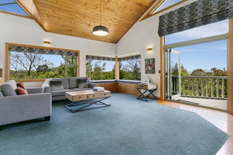 Photo of property in 22 Blue Ridge Drive, Acacia Bay, Taupo, 3385
