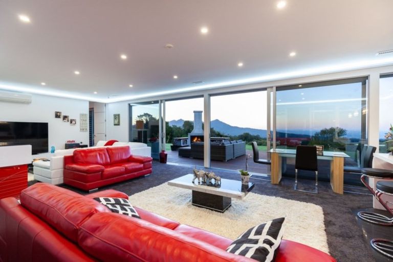 Photo of property in 916 Plymouth Road, Koru, New Plymouth, 4374