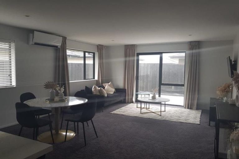 Photo of property in 43 Rannoch Drive, Yaldhurst, Christchurch, 8042