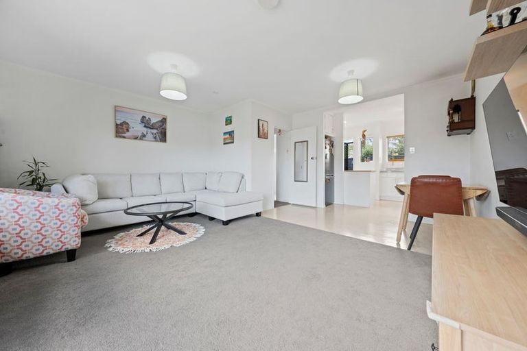 Photo of property in 5/1 Ribblesdale Road, Henderson, Auckland, 0612