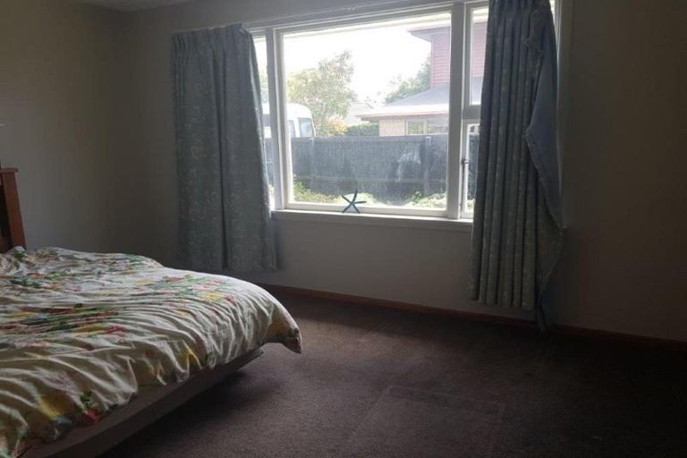 Photo of property in 219 Avonhead Road, Avonhead, Christchurch, 8042