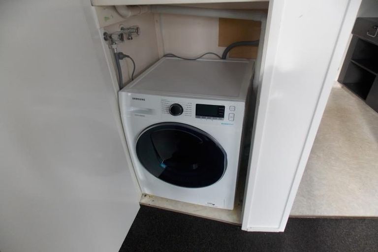 Photo of property in Hume House, 10/152 The Terrace, Wellington Central, Wellington, 6011