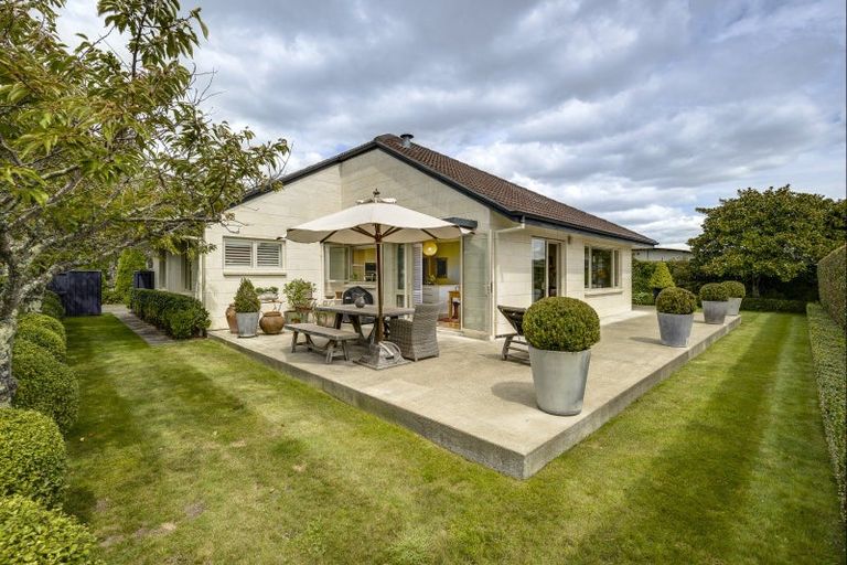 Photo of property in 7 Lennon Grove, Havelock North, 4130