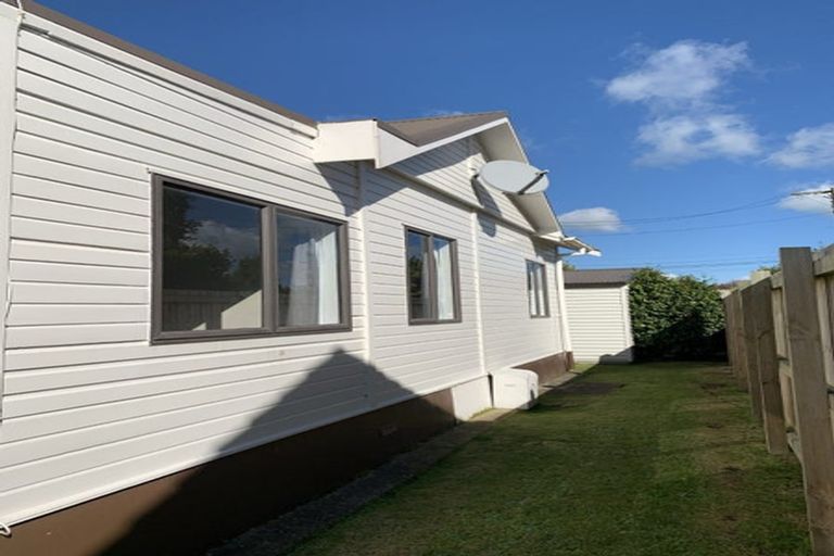 Photo of property in 16 Sayer Street, Frankton, Hamilton, 3204