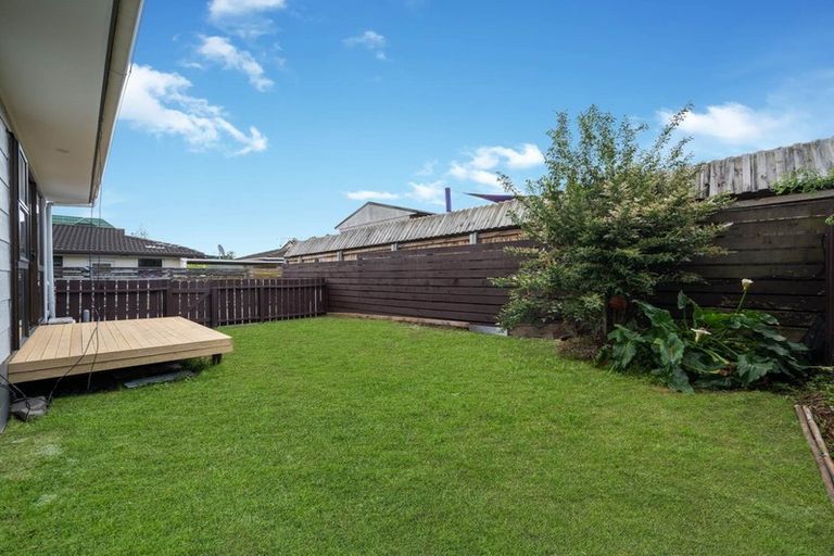 Photo of property in 2/4a Browns Road, Manurewa, Auckland, 2102