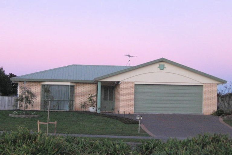 Photo of property in 30 Discovery Drive, Flagstaff, Hamilton, 3210