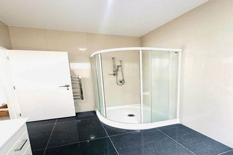 Photo of property in 5 Aster Place, Flat Bush, Auckland, 2019