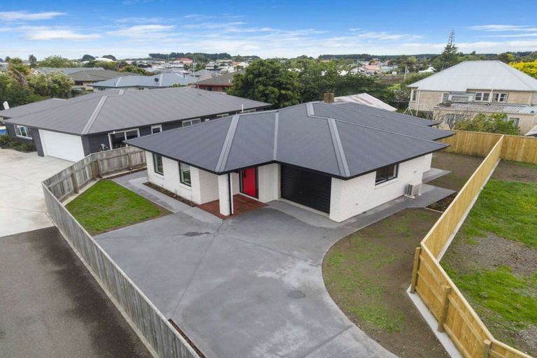 Photo of property in 14a Awahou Place, Foxton, 4814