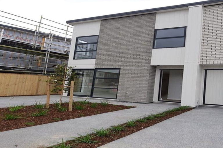 Photo of property in 18 Riria Crescent, Takanini, 2112