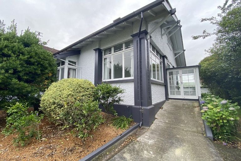 Photo of property in 3/257 Cambridge Road, Hillcrest, Hamilton, 3216