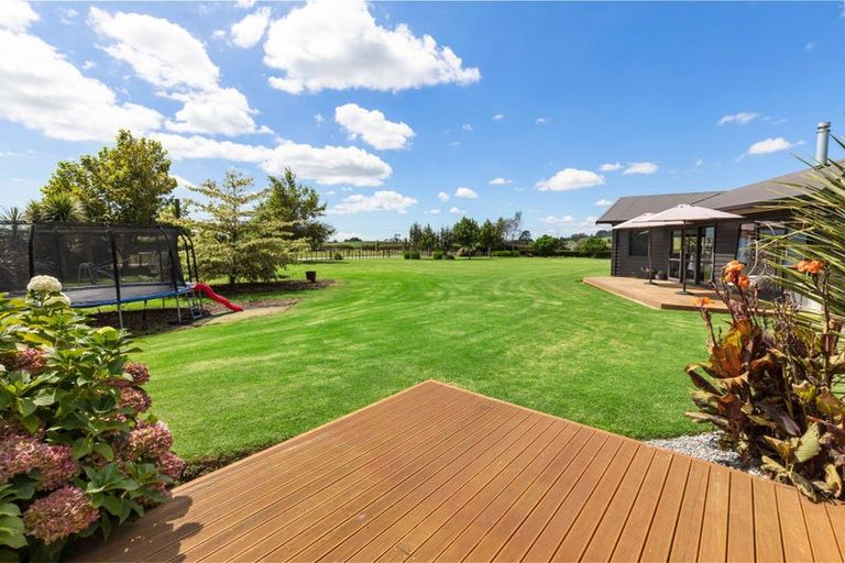 Photo of property in 126 Wortley Road, Lepperton, New Plymouth, 4373