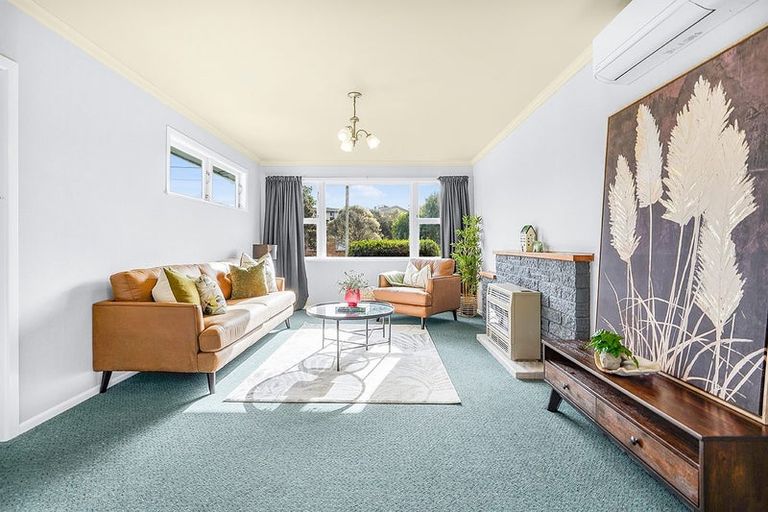 Photo of property in 21 Manapouri Place, Glenview, Hamilton, 3206