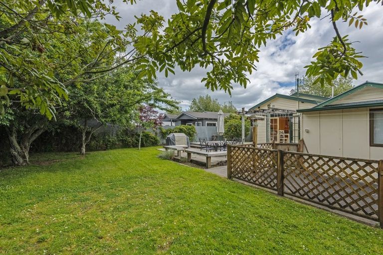 Photo of property in 21 Mere Mere Avenue, Palmerston North, 4414
