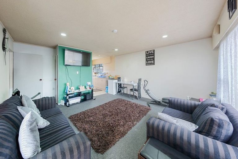 Photo of property in 4/133 Wyllie Road, Papatoetoe, Auckland, 2025