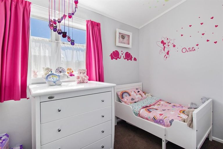 Photo of property in 10 Herbert Street, Waimate, 7924