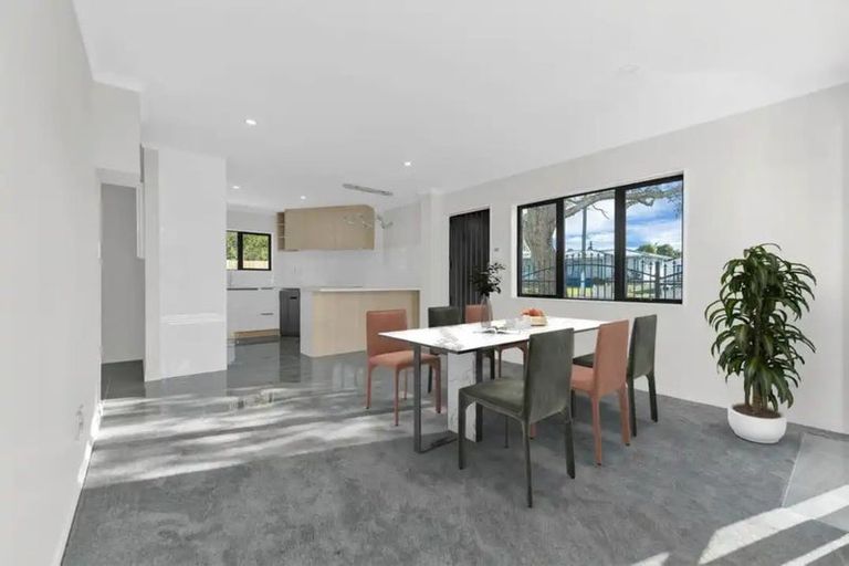 Photo of property in 15d Mckean Avenue, Manurewa, Auckland, 2102