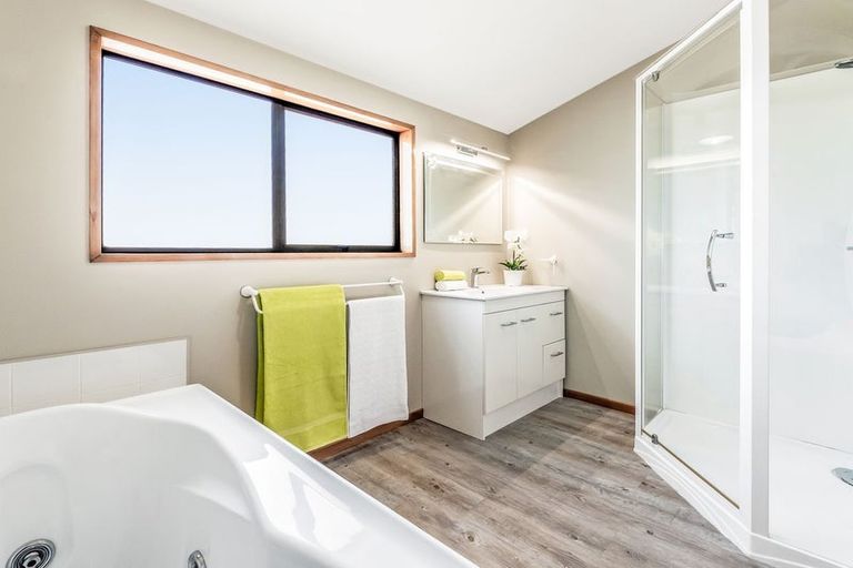 Photo of property in 102 Tricketts Road, West Melton, Christchurch, 7676