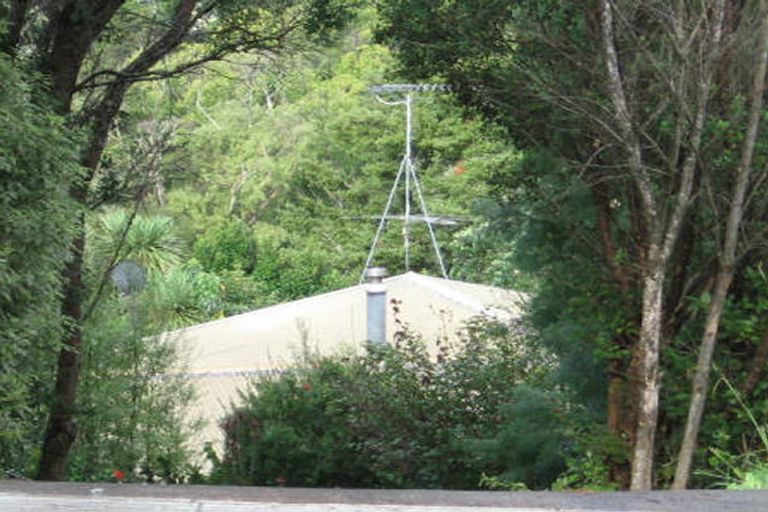 Photo of property in 14 Chrome Place, Henderson, Auckland, 0612