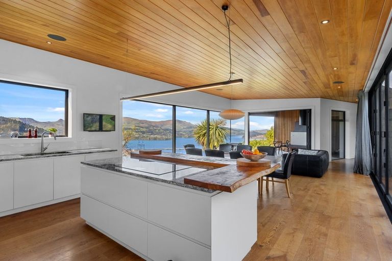 Photo of property in 8 Endeavour Place, Lyttelton, 8082